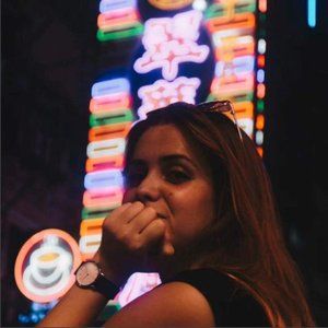 Meet your Posher, ShozeMo